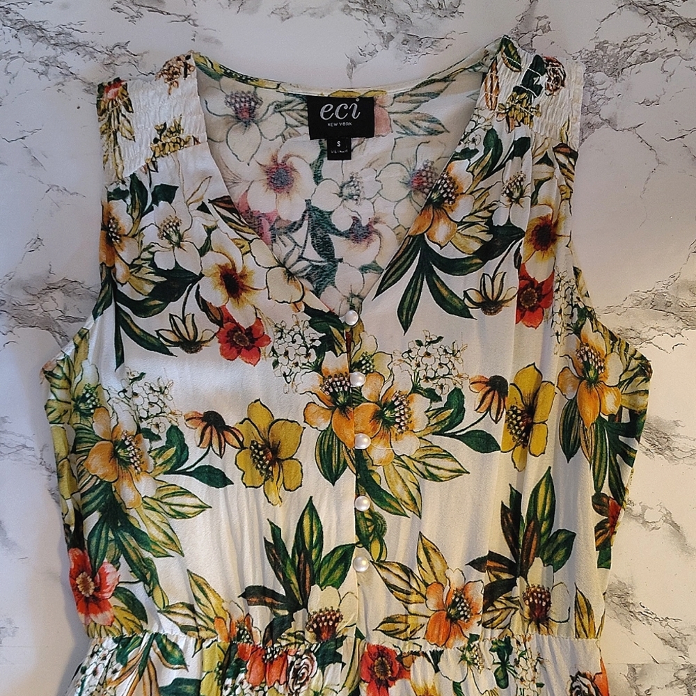 ECI Floral Maxi Dress - Red, Green, White - Picture 2 of 16
